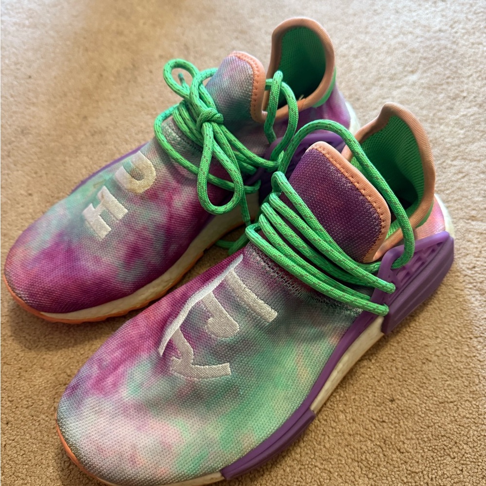 Adidas Human Race NMD Pharrell Holi Festival Chalk authentic size 7 US